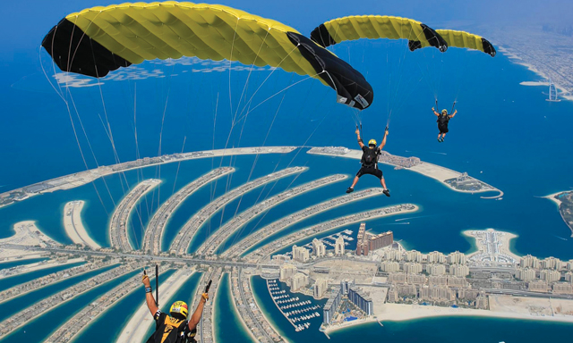 Dubai Sky Dive at The Palm